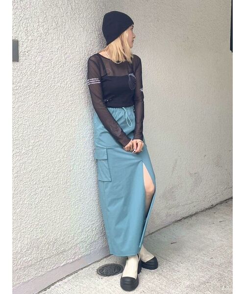 EMODA(エモダ)の「カーゴマキシスカート(スカート・レディース・ブラック/ブルー/アイボリー・FREE)」の6枚目の写真