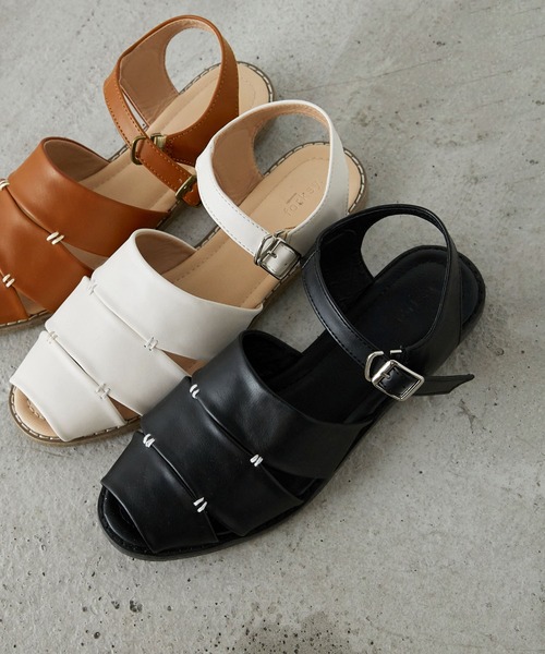 forksy.（フォルクシー）の「【forksy.】ステッチデザイングルカサンダル（サンダル・レディース・キャメル/アイボリー/ブラック・S/M/L/LL）」の2枚目の写真