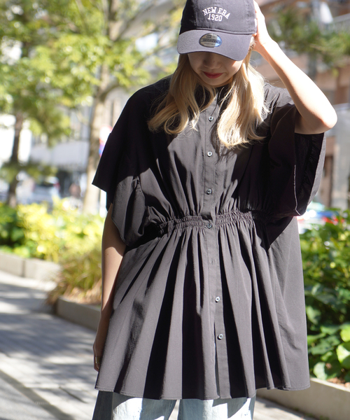 JOINT WORKS（ジョイントワークス）の「【COMMRE/コムル】裾フリル シャーリングブラウス（シャツ/ブラウス・レディース・ホワイト/ブラック・FREE）」の19枚目の写真