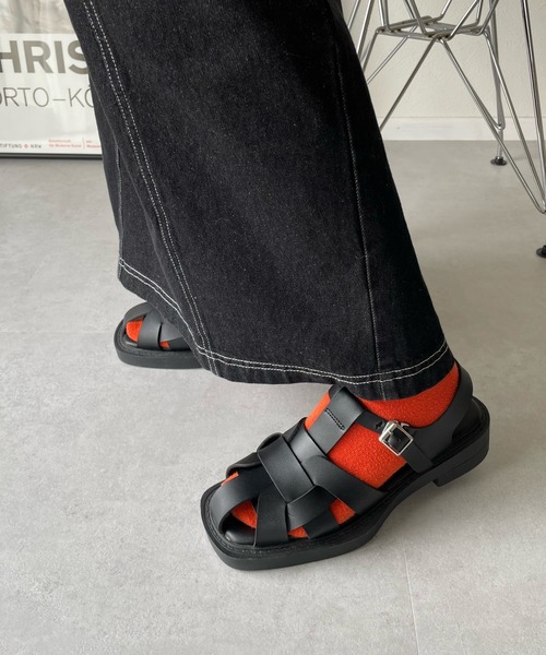 y/m by misato（イムバイミサト）の「グルカサンダル（サンダル・レディース・ブラック/ホワイト・MEDIUM/SMALL/LARGE）」の12枚目の写真