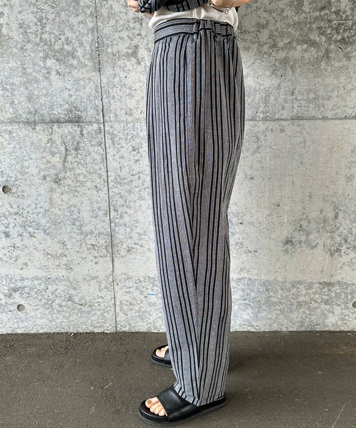 select MOCA by son（セレクトモカバイソン）の「ストライプセンタータックパンツ（スラックス・レディース・グレー/ブラック/ブラウン・FREE）」の11枚目の写真