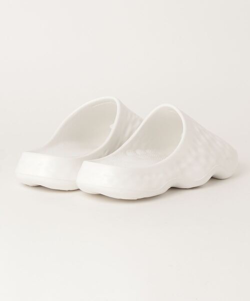 NEW BALANCE(ニューバランス)の「New Balance/ニューバランス Fresh Foam MRSHN サステナブルEVAサンダル(サンダル・メンズ・ブラック/オリーブ/ホワイト・24cm/23cm/28cm/26cm/27cm)」の4枚目の写真