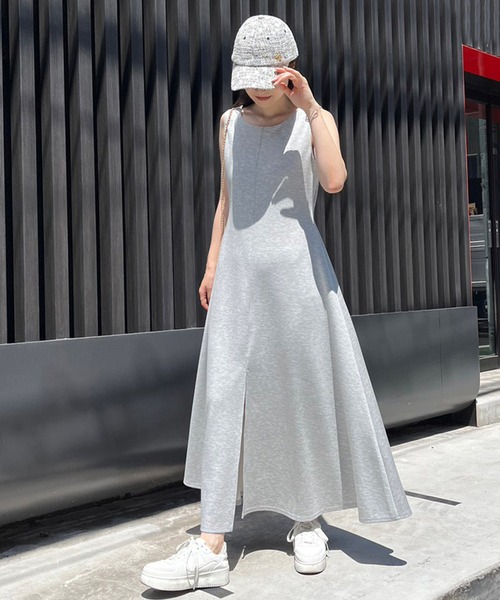 one after another NICE CLAUP（ワンアフターアナザーナイスクラップ）の「エンブレム付きツイードキャップ（キャップ・レディース・グレー/ブラック/アイボリー・FREE）」の17枚目の写真