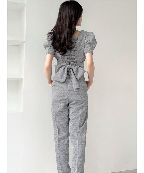 RESEXXY（リゼクシー）の「バックリボンスクエアブラウス【セットアップ着用可能】（シャツ/ブラウス・レディース・その他/その他1/ブラック・FREE）」の4枚目の写真