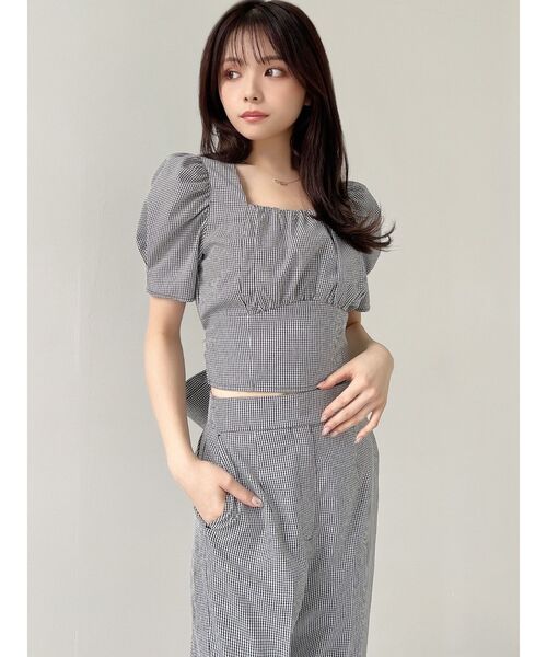 RESEXXY（リゼクシー）の「バックリボンスクエアブラウス【セットアップ着用可能】（シャツ/ブラウス・レディース・その他/その他1/ブラック・FREE）」の6枚目の写真