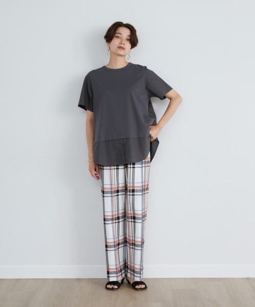 INED(イネド)の「ドッキングカットソー(Tシャツ/カットソー・レディース・ネイビー/オフホワイト/スミクロ・9号)」の19枚目の写真