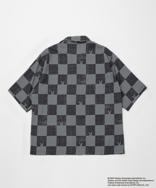 PLAYBOY(プレイボーイ)の「LB.03/「PLAYBOY別注」チェッカーフラッグオープンカラーシャツ(シャツ/ブラウス・メンズ・ホワイト/チャコール・S/M/L)」の9枚目の写真