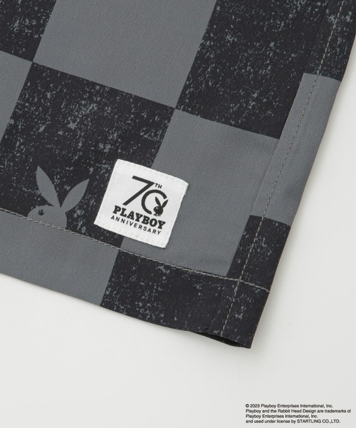 PLAYBOY(プレイボーイ)の「LB.03/「PLAYBOY別注」チェッカーフラッグオープンカラーシャツ(シャツ/ブラウス・メンズ・ホワイト/チャコール・S/M/L)」の3枚目の写真