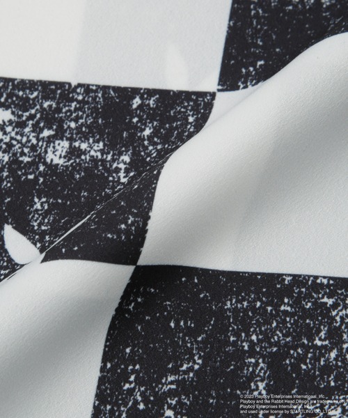 PLAYBOY(プレイボーイ)の「LB.03/「PLAYBOY別注」チェッカーフラッグオープンカラーシャツ(シャツ/ブラウス・メンズ・ホワイト/チャコール・S/M/L)」の5枚目の写真