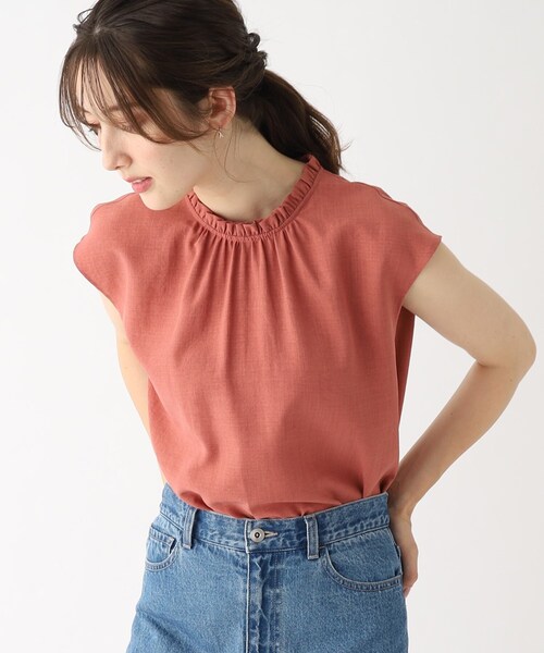 index（インデックス）の「◆フリルハイネックブラウス【イージーケア/吸水速乾/洗濯機洗い可】（シャツ/ブラウス・レディース・ベージュ/ネイビー/ダークオレンジ/ホワイト系9/ブルー系5・40/38/42/36）」の7枚目の写真