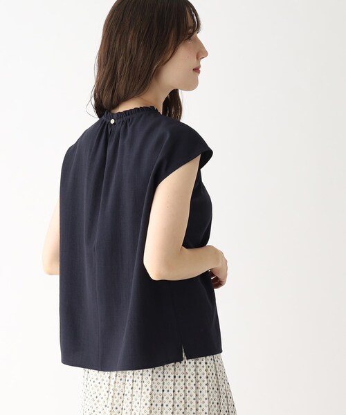 index（インデックス）の「◆フリルハイネックブラウス【イージーケア/吸水速乾/洗濯機洗い可】（シャツ/ブラウス・レディース・ベージュ/ネイビー/ダークオレンジ/ホワイト系9/ブルー系5・40/38/42/36）」の13枚目の写真