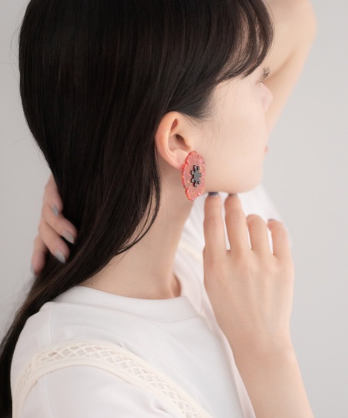 ear PAPILLONNER（イアパピヨネ）の「アセチフラワーイヤリング（イヤリング・レディース・レッド/イエロー・FREE）」の16枚目の写真