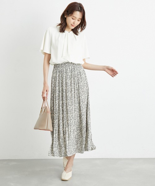 ROPE' PICNIC(ロペピクニック)の「洗濯機OK/サラサラボウタイ風ブラウス(シャツ/ブラウス・レディース・オフホワイト/ラベンダー/サックスブルー/ライトグリーン・38)」の5枚目の写真