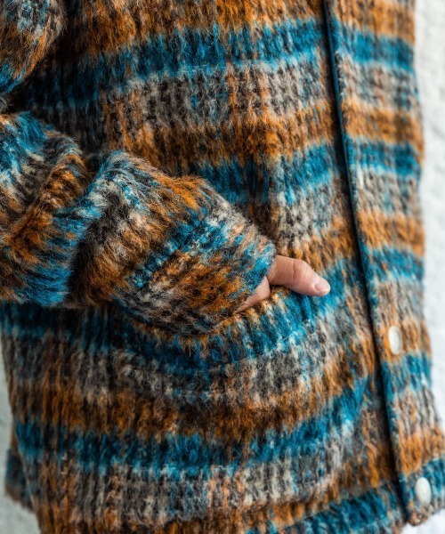 Enharmonic TAVERN(エンハーモニックタヴァーン)の「Mohair cardigan(カーディガン/ボレロ・メンズ・パープル/ブルー・44/46/48)」の15枚目の写真
