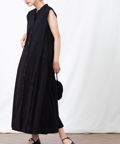 Gready Brilliant(グレディブリリアン)の「CNスキッパーマキシワンピース(ワンピース・レディース・ブラック/ベージュ・38)」の17枚目の写真