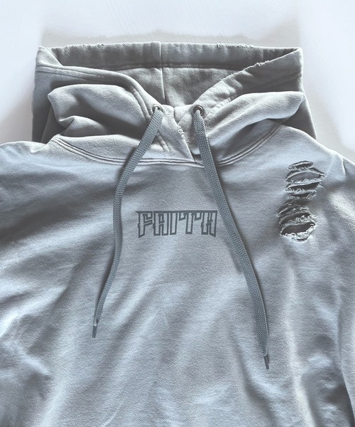 PRANK PROJECT（プランクプロジェクト）の「FAITHダメージフーディ / FAITH Damaged Hoodie（パーカー・レディース・チャコールグレー/ライトグレー・FREE）」の6枚目の写真