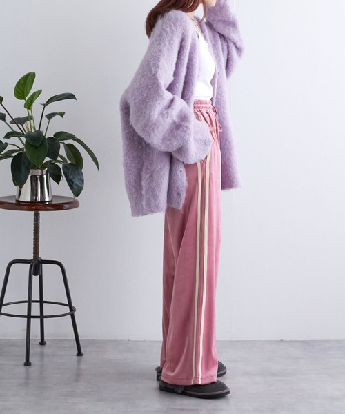w closet（ダブルクローゼット）の「【セットアップ対応】ベロアラインパンツ（その他パンツ・レディース・ネイビー/ピンク/パープル・FREE）」の7枚目の写真