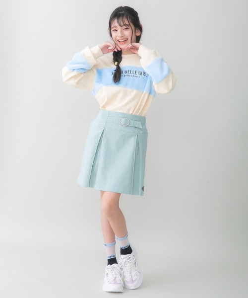 JENNI belle(ジェニィベル)の「【WEB限定】ボア切替えトレーナー(スウェット・キッズ・アイボリー/ブラック/ミント・130cm/140cm/150cm/160cm)」の5枚目の写真