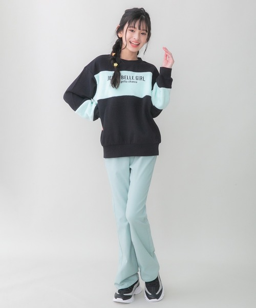 JENNI belle(ジェニィベル)の「【WEB限定】ボア切替えトレーナー(スウェット・キッズ・アイボリー/ブラック/ミント・130cm/140cm/150cm/160cm)」の7枚目の写真