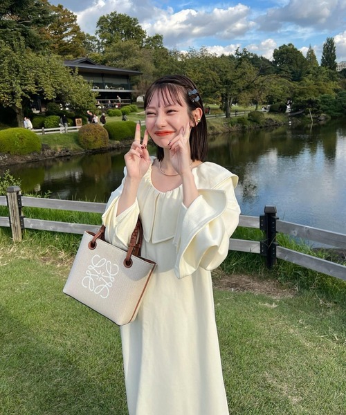 hinari（ヒナリ）の「ラッフルカラーワンピース（ワンピース・レディース・ブラック/アイボリー・FREE/SMALL）」の8枚目の写真