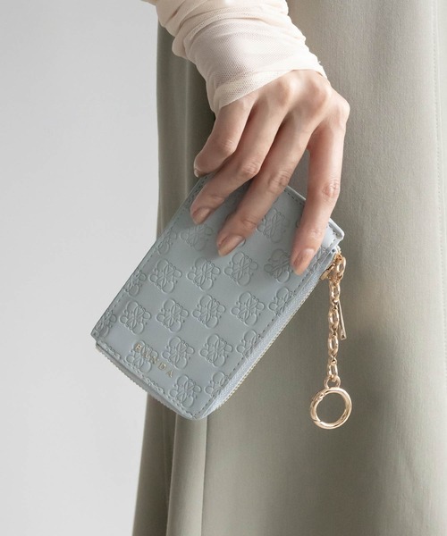 RANDA(ランダ)の「モノグラムエンボスフラグメントケース(カードケース・レディース・ブラック/ブラウン/アイボリー/ブルー/ピンク・FREE)」の4枚目の写真