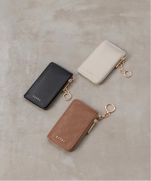 RANDA(ランダ)の「モノグラムエンボスフラグメントケース(カードケース・レディース・ブラック/ブラウン/アイボリー/ブルー/ピンク・FREE)」の6枚目の写真