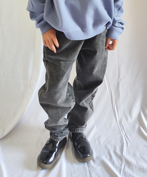 SHOO・LA・RUE(シューラルー)の「◆【110-140cm】裏起毛デニムパンツ(デニムパンツ・キッズ・ブラック系5/ブルー系5・14/13/11/12)」の19枚目の写真
