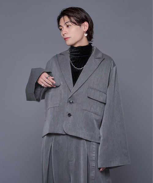 Ellno Loset（エルノロゼット）の「フレアスリーブショートジャケット