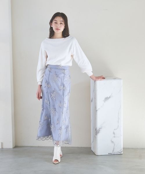 mysty woman(ミスティウーマン)の「フローラル刺繍スカート 105074(スカート・レディース・モカ/ブルー系その他/アイボリー・FREE)」の7枚目の写真