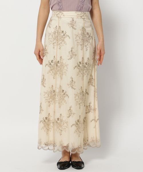 mysty woman(ミスティウーマン)の「フローラル刺繍スカート 105074(スカート・レディース・モカ/ブルー系その他/アイボリー・FREE)」の13枚目の写真