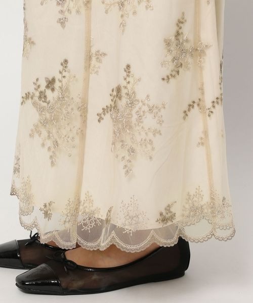 mysty woman(ミスティウーマン)の「フローラル刺繍スカート 105074(スカート・レディース・モカ/ブルー系その他/アイボリー・FREE)」の18枚目の写真