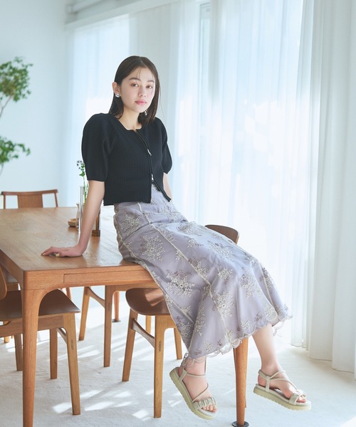 mysty woman(ミスティウーマン)の「フローラル刺繍スカート 105074(スカート・レディース・モカ/ブルー系その他/アイボリー・FREE)」の19枚目の写真