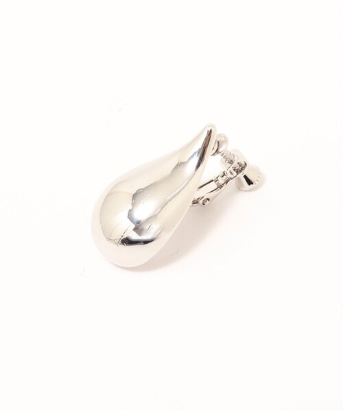 NOLLEY’S Sophi(ノーリーズソフィ)の「ボリュームドロップイヤリング(イヤリング・レディース・シルバー/ゴールド・FREE)」の8枚目の写真