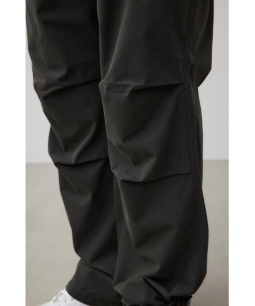 AZUL by moussy（アズールバイマウジー）の「ワイドスノーパンツ（その他パンツ・メンズ・ブラック/カーキ・FREE）」の10枚目の写真