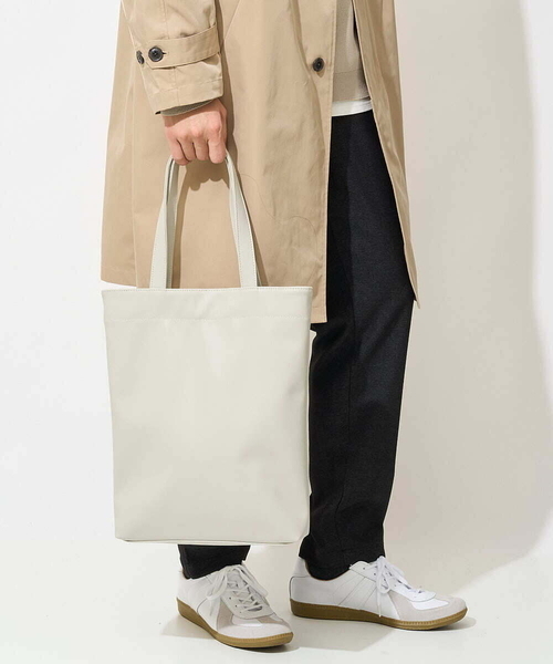 a.v.v（アーヴェヴェ）の「トートバッグ【ドコデモBAGシリーズ】（トートバッグ・メンズ・ブラック/ライトグレー/ネイビー・46）」の3枚目の写真
