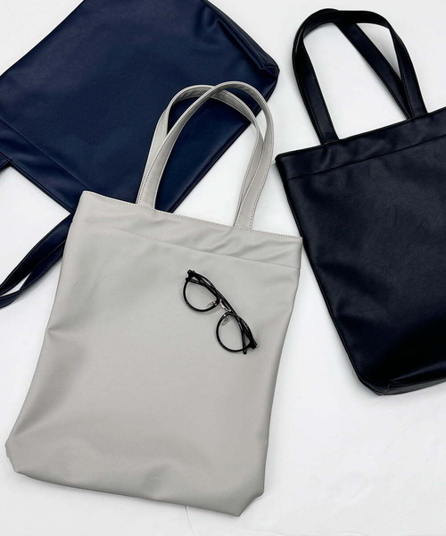 a.v.v（アーヴェヴェ）の「トートバッグ【ドコデモBAGシリーズ】（トートバッグ・メンズ・ブラック/ライトグレー/ネイビー・46）」の4枚目の写真