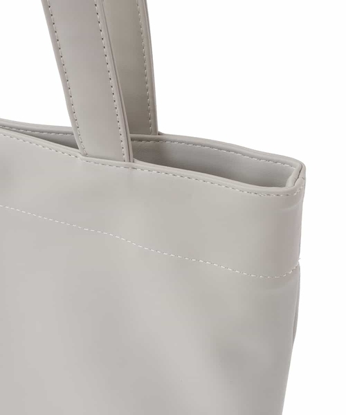 a.v.v（アーヴェヴェ）の「トートバッグ【ドコデモBAGシリーズ】（トートバッグ・メンズ・ブラック/ライトグレー/ネイビー・46）」の9枚目の写真