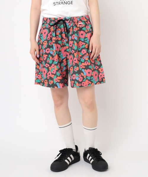 RNA T1006 フラワーカモBIGショートパンツ RNA（アールエヌエー）の「T1006 フラワーカモBIGショートパンツ