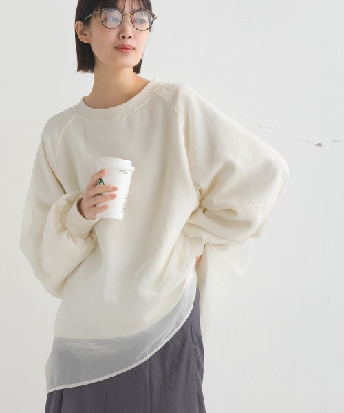 OMNES（オムネス）の「オーガンジーレイヤードダンボールニットボリューム袖ルオーバー（Tシャツ/カットソー・レディース・グレイッシュベージュ/ホワイト/ベージュ/ブラック/ブルー/グレー/オフホワイト・FREE）」の16枚目の写真