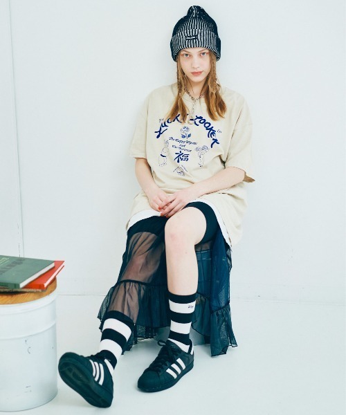 RNA（アールエヌエー）の「E4980 ボールドボーダーソックス（ソックス/靴下・レディース・ブラック×ホワイト/ライトイエロー/ベビーピンク/ネイビー・FREE）」の7枚目の写真