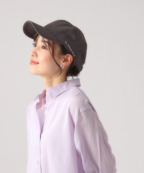 SHOO・LA・RUE（シューラルー）の「◆アソートサイド刺繍CAP（キャップ・レディース・ブラック/ベージュ/ブラック系/ピンク/ブルー系その他2/チャコールグレー/サックスブルー・00）」の10枚目の写真