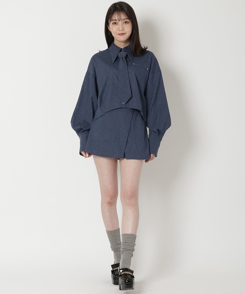 REDYAZEL(レディアゼル)の「【セットアップ可能】ラメストライプラップミニスカパン(その他パンツ・レディース・ネイビー/グリーン/オフホワイト・FREE)」の19枚目の写真