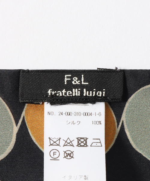 Fratelli Luigi（フラテッリルイージ）の「【Fratelli Luigi / フラテッリ ルイージ】Like Wine Bottle Scarf（バンダナ/スカーフ・メンズ・ブラック/アイボリー・FREE）」の6枚目の写真