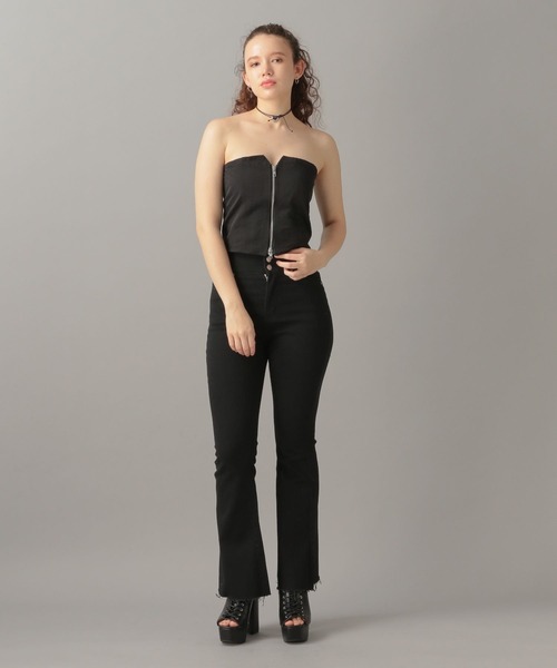 FOREVER 21(フォーエバー トゥエンティーワン)の「【2024SS】ベアトップビスチェ(ベスト・レディース・グレー/ブラック・SMALL/MEDIUM)」の5枚目の写真