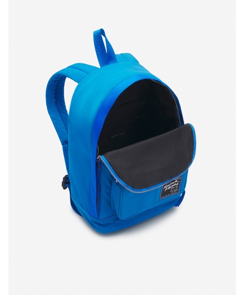 Maison Kitsune（メゾンキツネ）の「THE TRAVELLER BACKPACK