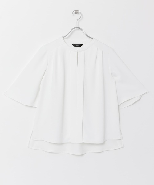 URBAN RESEARCH ROSSO WOMEN(アーバンリサーチ ロッソ)の「ウォッシャブルフレアスリーブタックブラウス(シャツ/ブラウス・レディース・オフホワイト/ネイビー/グリーン・FREE)」の11枚目の写真
