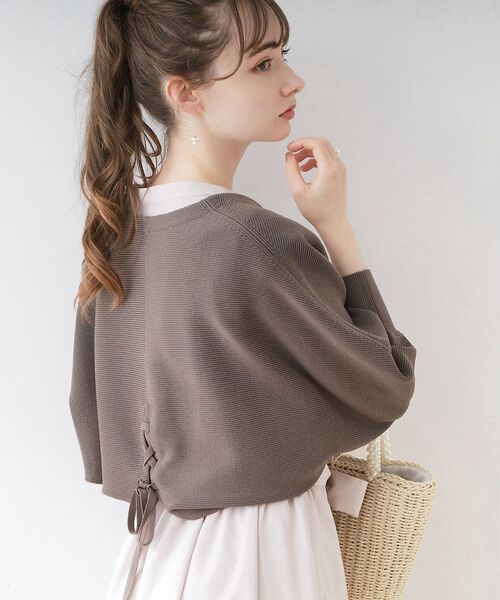 couture brooch（クチュールブローチ）の「◆【上下2WAY】レースアップニットボレロ（カーディガン/ボレロ・レディース・アイボリー/ブラウン系その他/ピンク・38/42）」の3枚目の写真