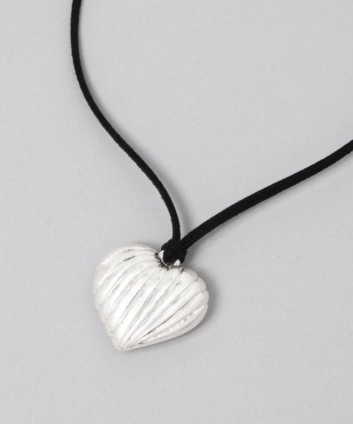 JEANASIS(ジーナシス)の「Heart choker/111805(チョーカー・レディース・ブラック・FREE)」の7枚目の写真