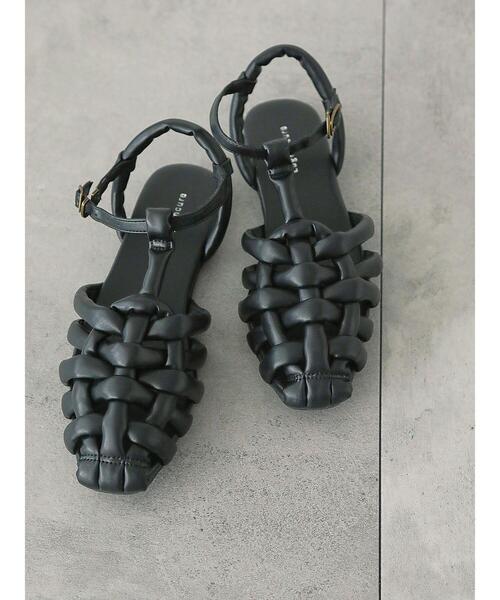 Lugnoncure(ルノンキュール)の「パデッドサンダル(サンダル・レディース・ゴールド/オフホワイト/ブラック・L/M)」の2枚目の写真