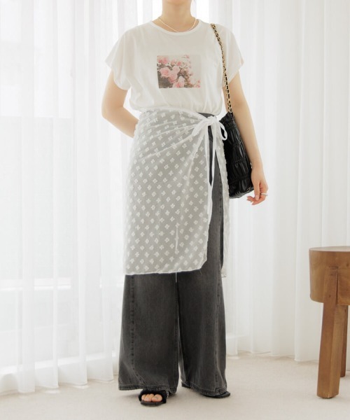 flower（フラワー）の「ブルーミングプリントティーズ（Tシャツ/カットソー・レディース・ホワイト/ホワイト系その他・FREE）」の5枚目の写真